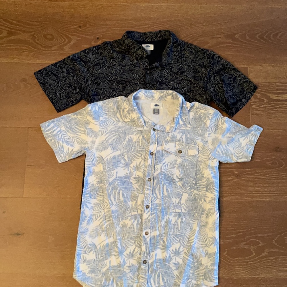 2 Old Navy Boys XL Camp Shirts- like new